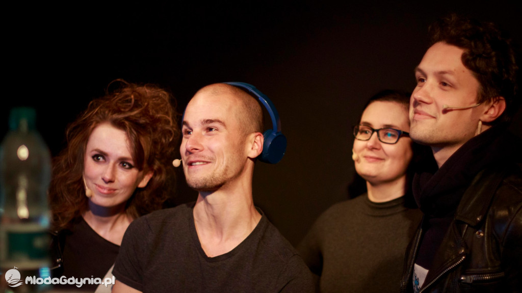 Teatr Gdynia Główna - IZOracje - Teatr Forum online