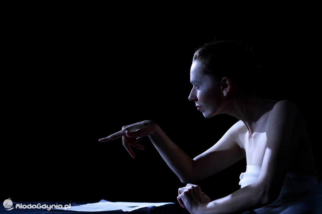 Teatr Gdynia Główna - Maska Stanisława Lema - PREMIERA