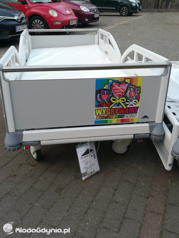 Szpital PCK - łóżka z WOŚP