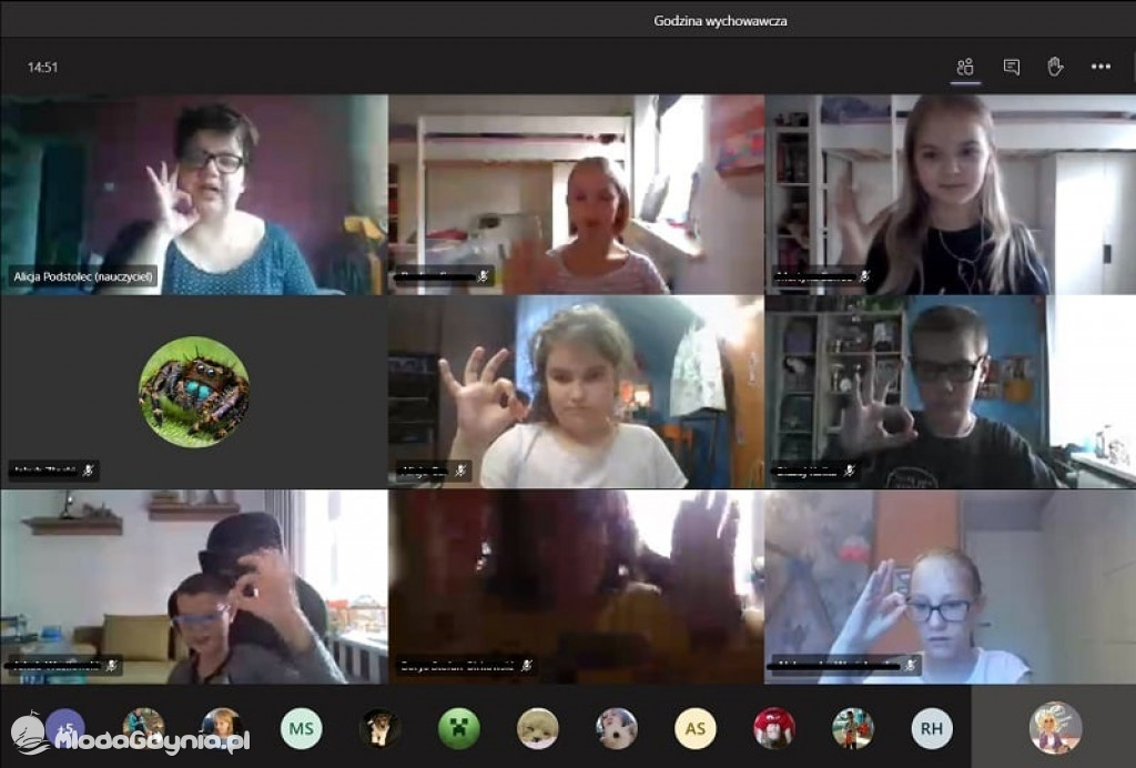 SP 28 - Świat języka migowego