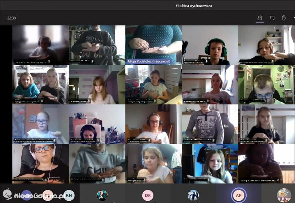 SP 28 - Świat języka migowego