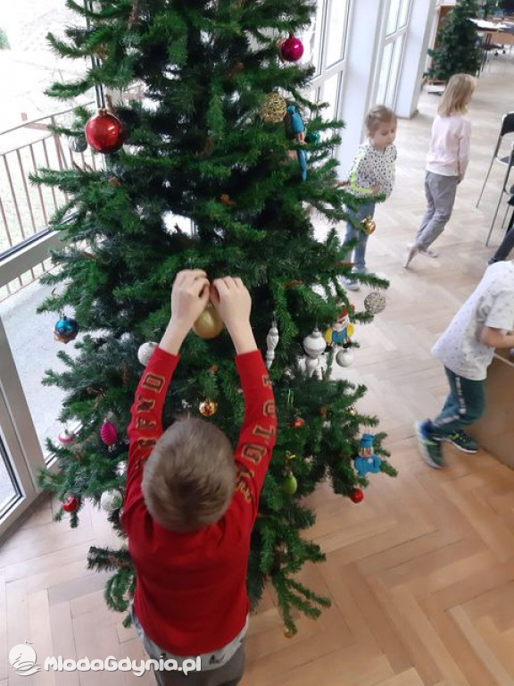 Choinka w świetlicy SP 26 - 2020