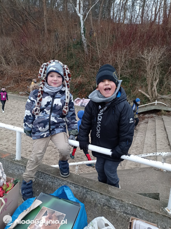 Morsowanie dla Olusia - 13 grudnia 2020, plaża w Redłowie