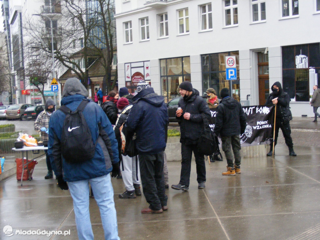 Food not bombs (jedzenie zamiast bomb) - 23.01.2021