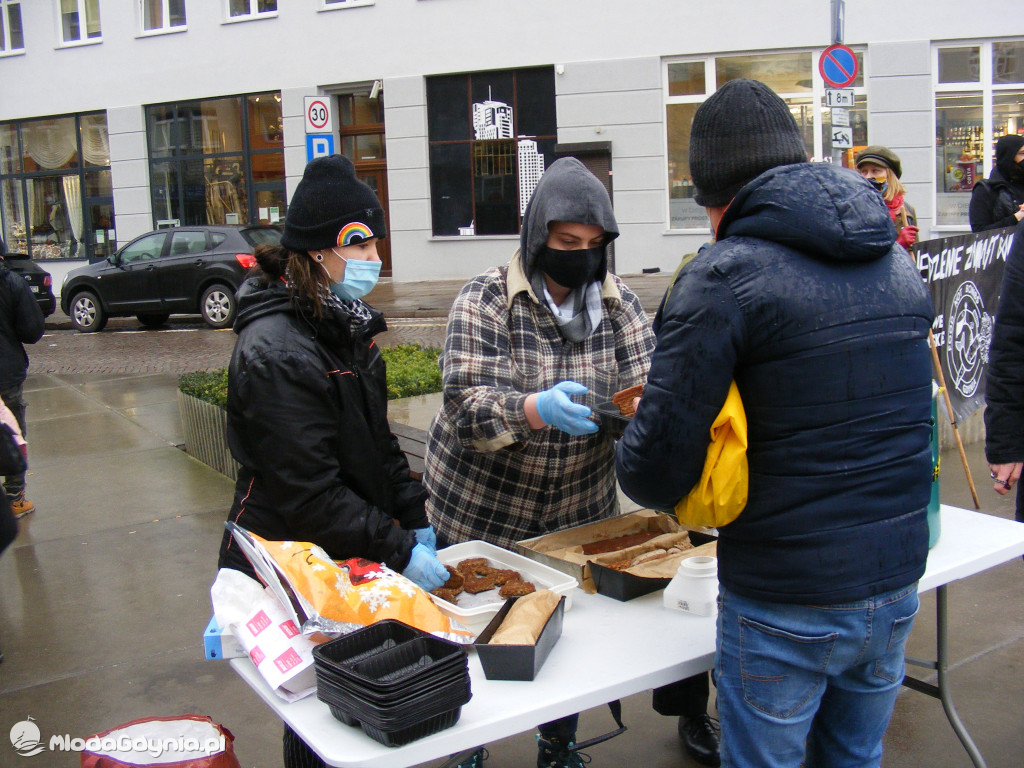 Food not bombs (jedzenie zamiast bomb) - 23.01.2021