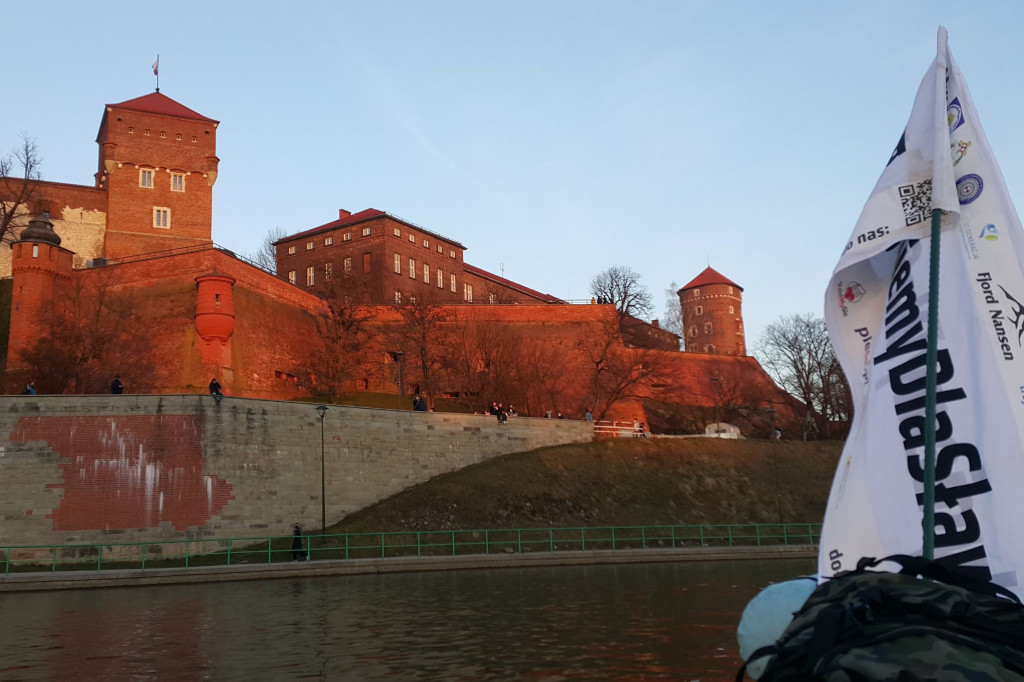 Szymon Machnowski płynie - 28.02, 01.03, 02.03.2021