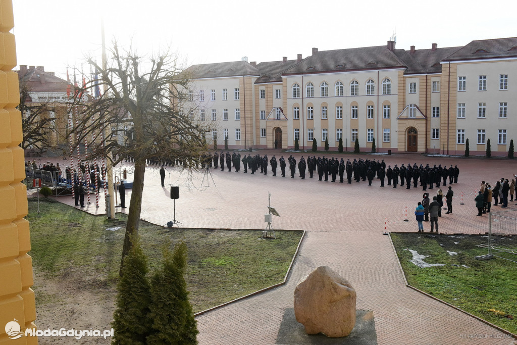 Absolwenci uczelni wyższych złożyli przysięgę wojskową