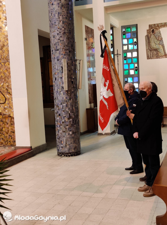 Pożegnaliśmy dzisiaj z asystą wojskową Teresę Zajdel. Działaczkę Solidarności i Solidarności Walczącej