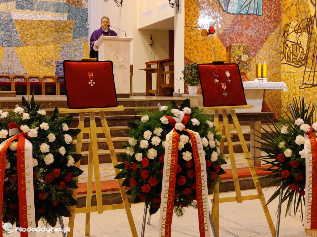 Pożegnaliśmy dzisiaj z asystą wojskową Teresę Zajdel. Działaczkę Solidarności i Solidarności Walczącej