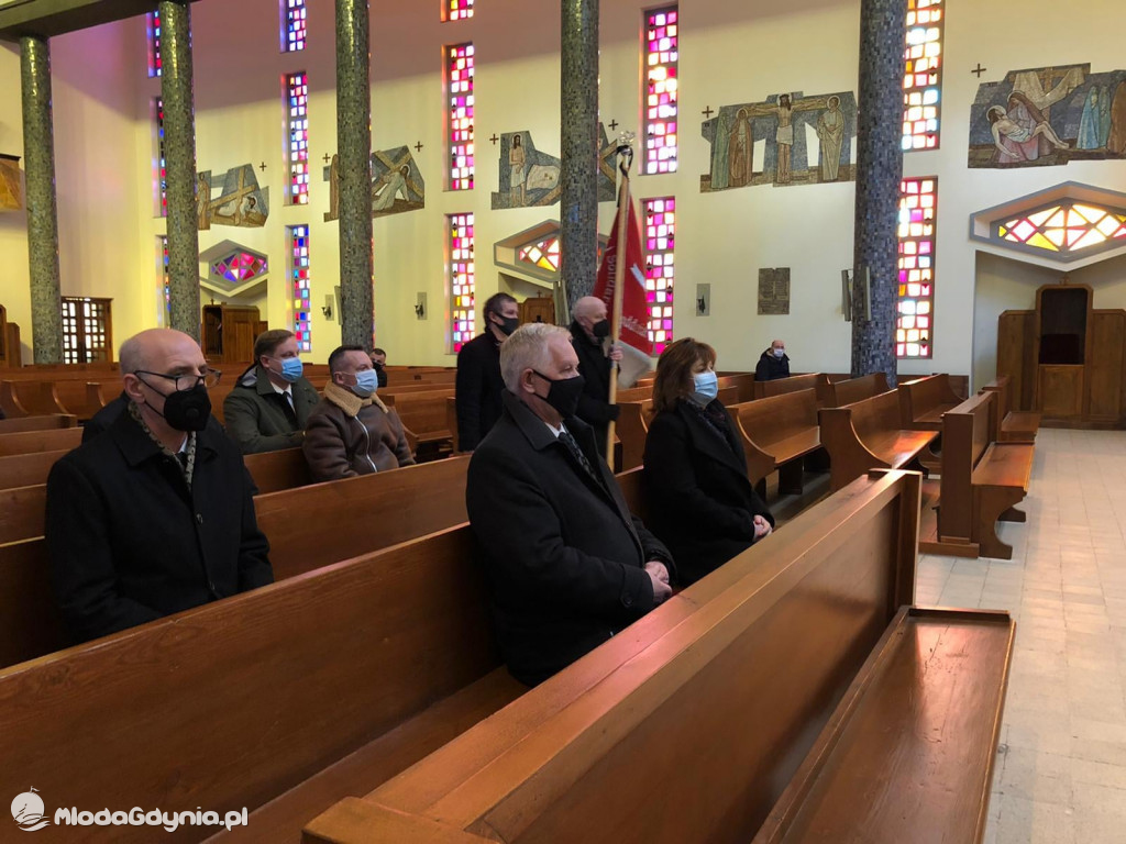 Pożegnaliśmy dzisiaj z asystą wojskową Teresę Zajdel. Działaczkę Solidarności i Solidarności Walczącej