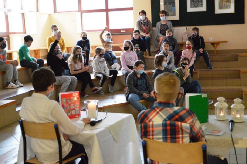 Jerzy Miotke promuje kulturę kaszubską w SP 28