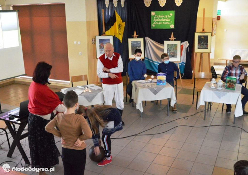 Jerzy Miotke promuje kulturę kaszubską w SP 28