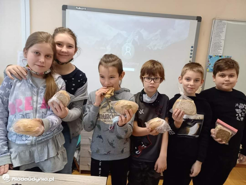 Akcje Szkolnego Koła Caritas w SP 21