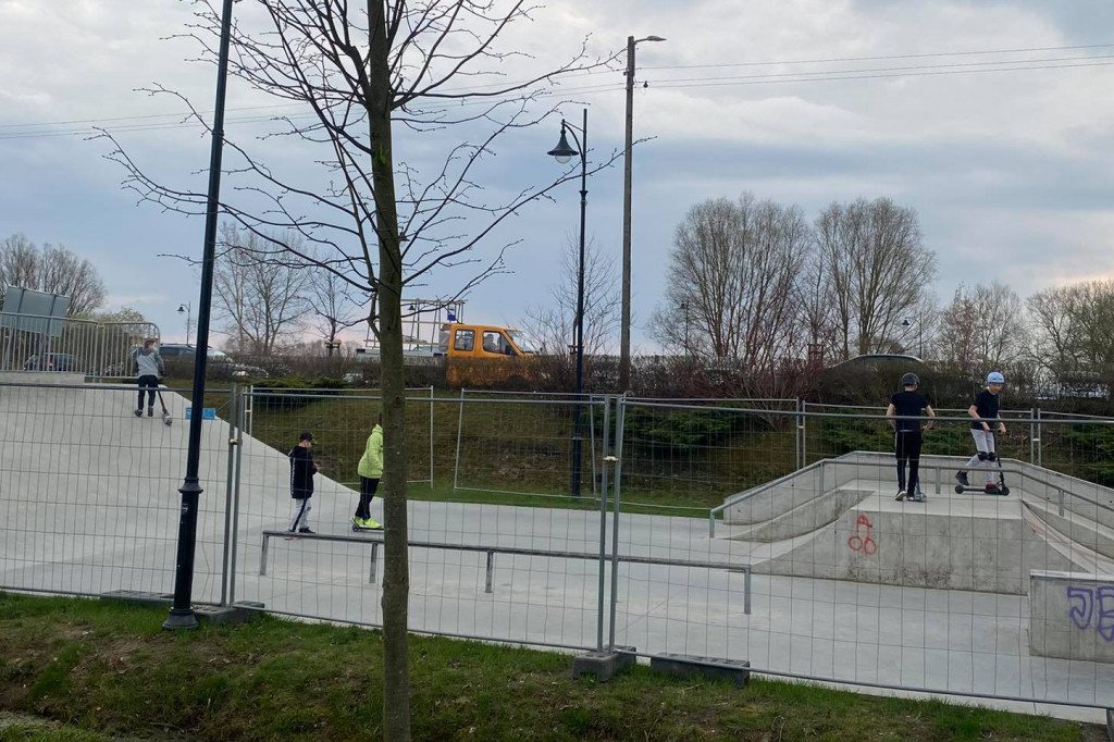 Skatepark czy plac budowy?
