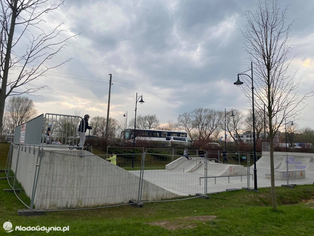 Skatepark czy plac budowy?