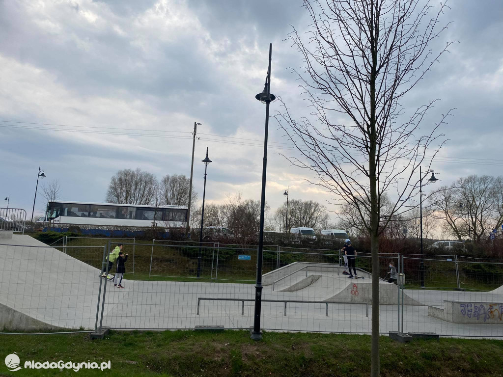 Skatepark czy plac budowy?