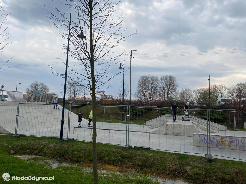 Skatepark czy plac budowy?