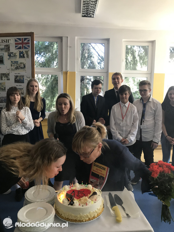 We can speak English 2013 - 2019