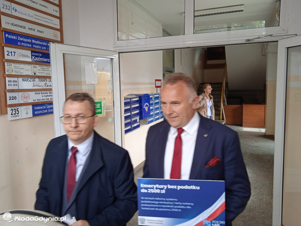 Konferencja prasowa samorzadowców w Lęborku - 19.05.2021