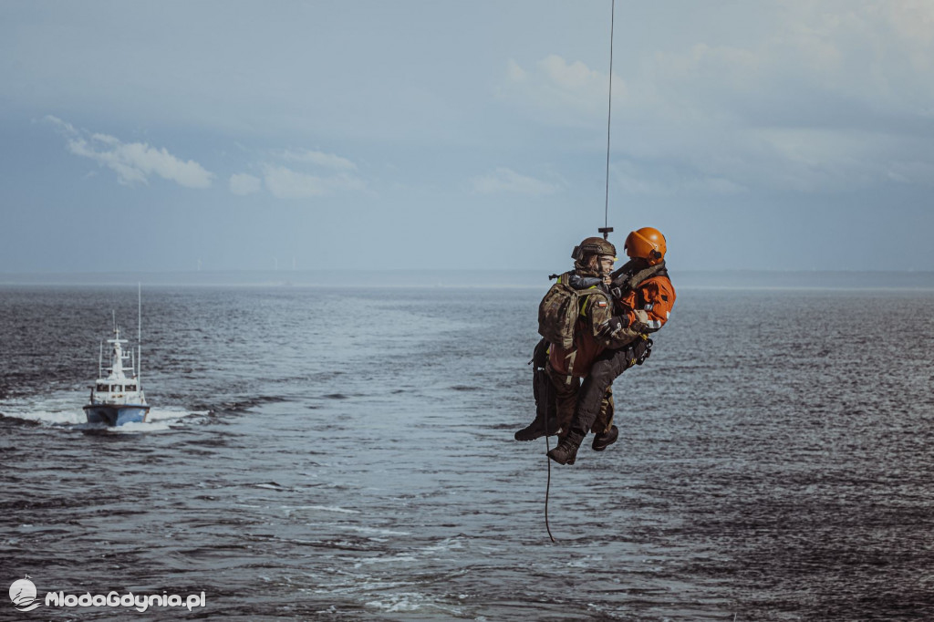 Pomorscy terytorialsi podczas szkolenia na Bałtyku
