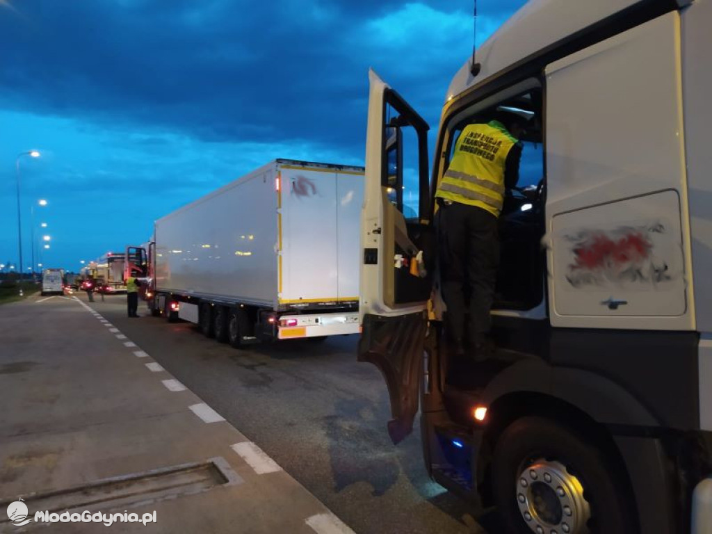 Nocna akcja na autostradzie A1