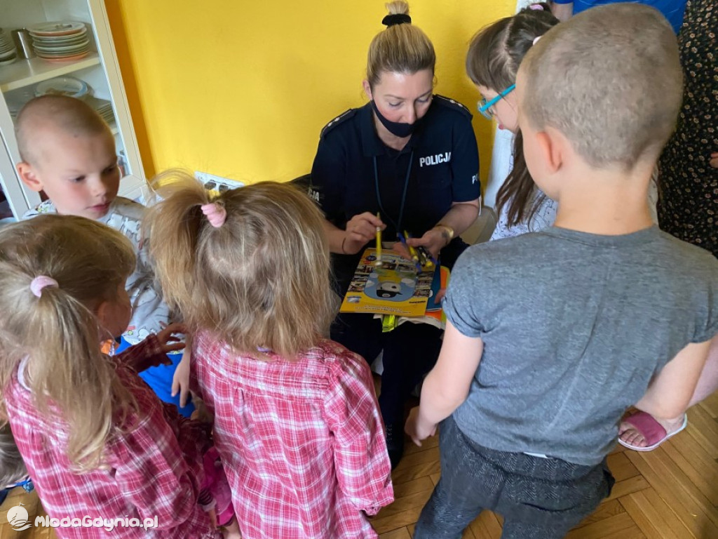 Gdyńscy Policjanci odwiedzili dom dziecka