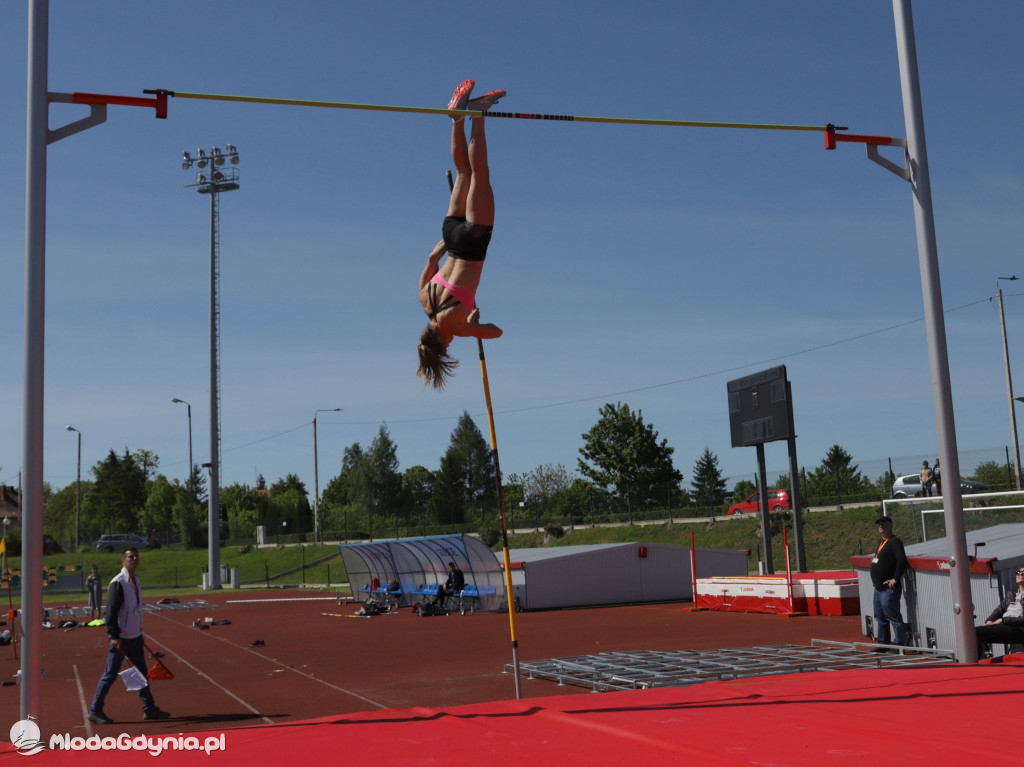 Mistrzostwa Okręgu w Wielobojach Młodzików i w skoku o tyczce U-12 i U-14 w Sztumie 2021
