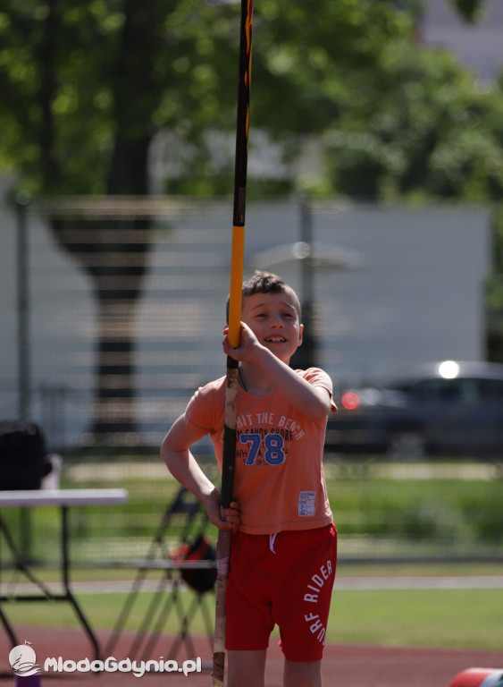 Mistrzostwa Okręgu w Wielobojach Młodzików i w skoku o tyczce U-12 i U-14 w Sztumie 2021