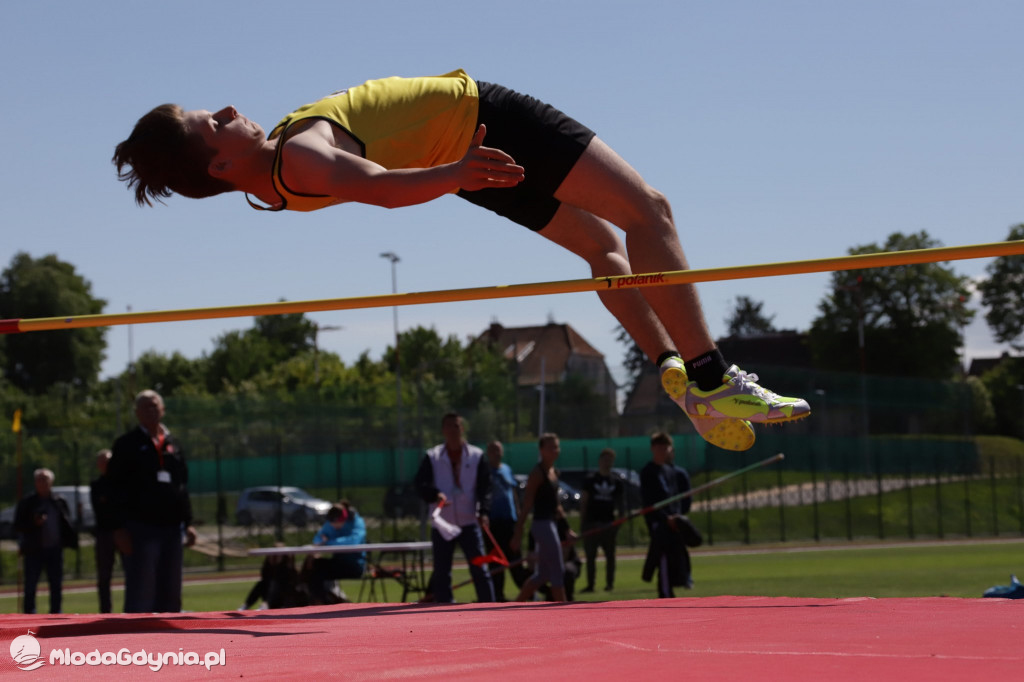 Mistrzostwa Okręgu w Wielobojach Młodzików i w skoku o tyczce U-12 i U-14 w Sztumie 2021