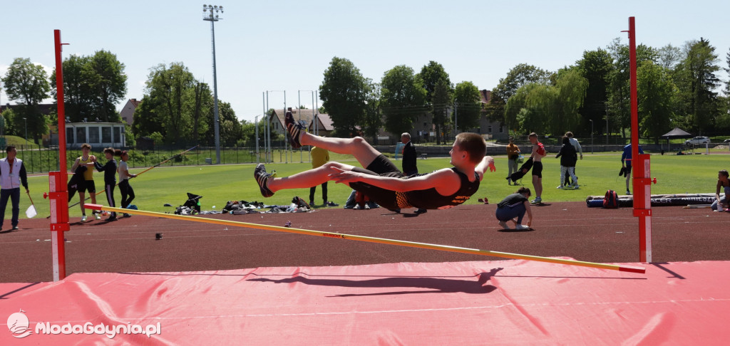 Mistrzostwa Okręgu w Wielobojach Młodzików i w skoku o tyczce U-12 i U-14 w Sztumie 2021