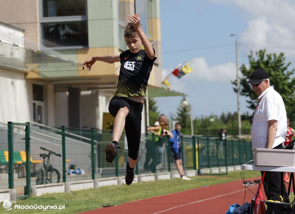 Mistrzostwa Okręgu w Wielobojach Młodzików i w skoku o tyczce U-12 i U-14 w Sztumie 2021