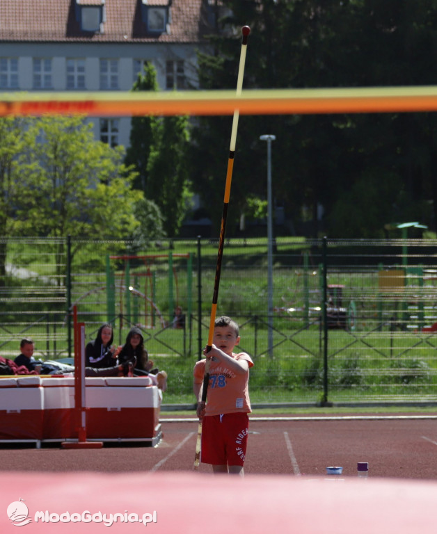 Mistrzostwa Okręgu w Wielobojach Młodzików i w skoku o tyczce U-12 i U-14 w Sztumie 2021