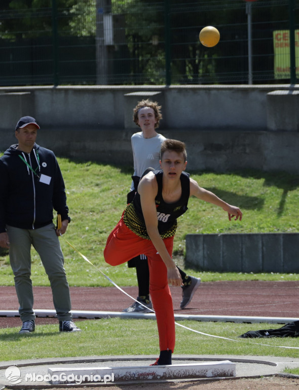 Mistrzostwa Okręgu w Wielobojach Młodzików i w skoku o tyczce U-12 i U-14 w Sztumie 2021