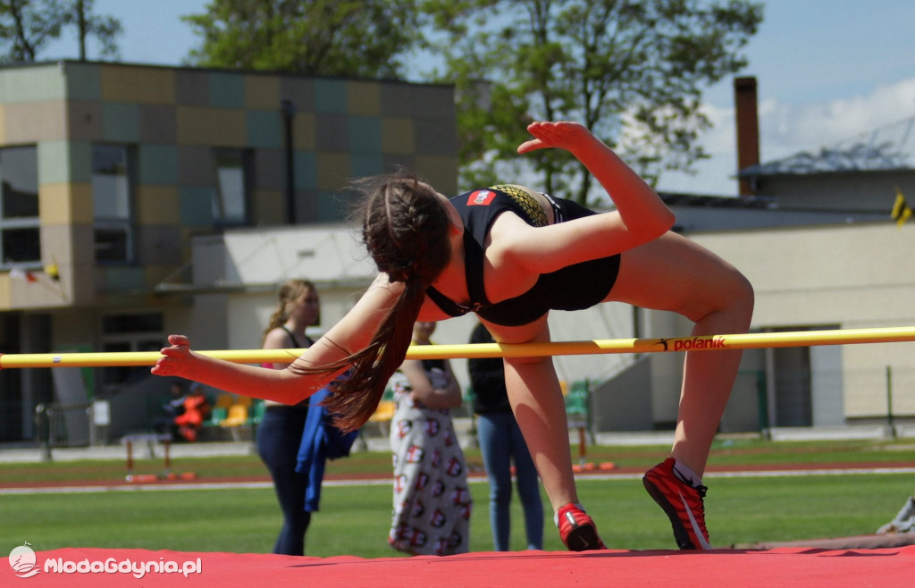 Mistrzostwa Okręgu w Wielobojach Młodzików i w skoku o tyczce U-12 i U-14 w Sztumie 2021