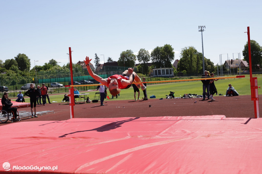Mistrzostwa Okręgu w Wielobojach Młodzików i w skoku o tyczce U-12 i U-14 w Sztumie 2021