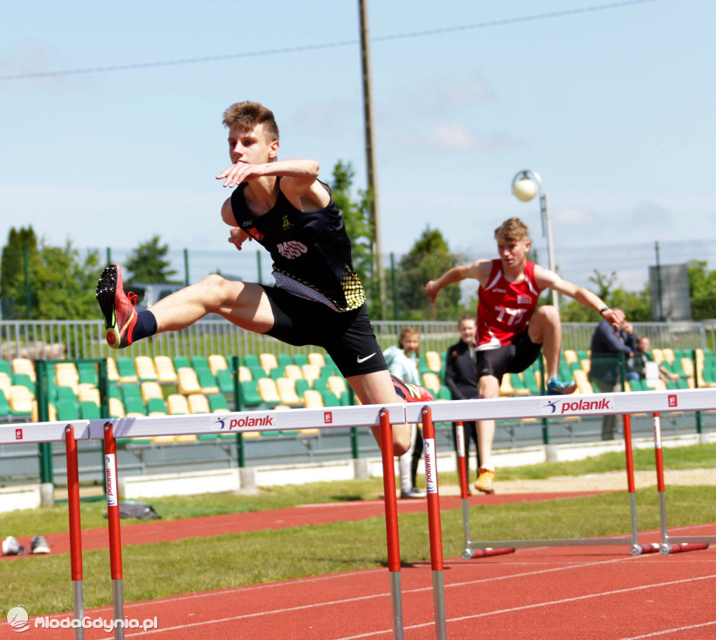 Mistrzostwa Okręgu w Wielobojach Młodzików i w skoku o tyczce U-12 i U-14 w Sztumie 2021
