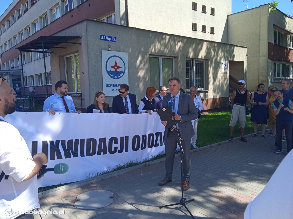 Puck 10.06.2021 - konferencja prasowa ws likwidacji oddziałów Pediatrii oraz Ginekologii i Położnictwa