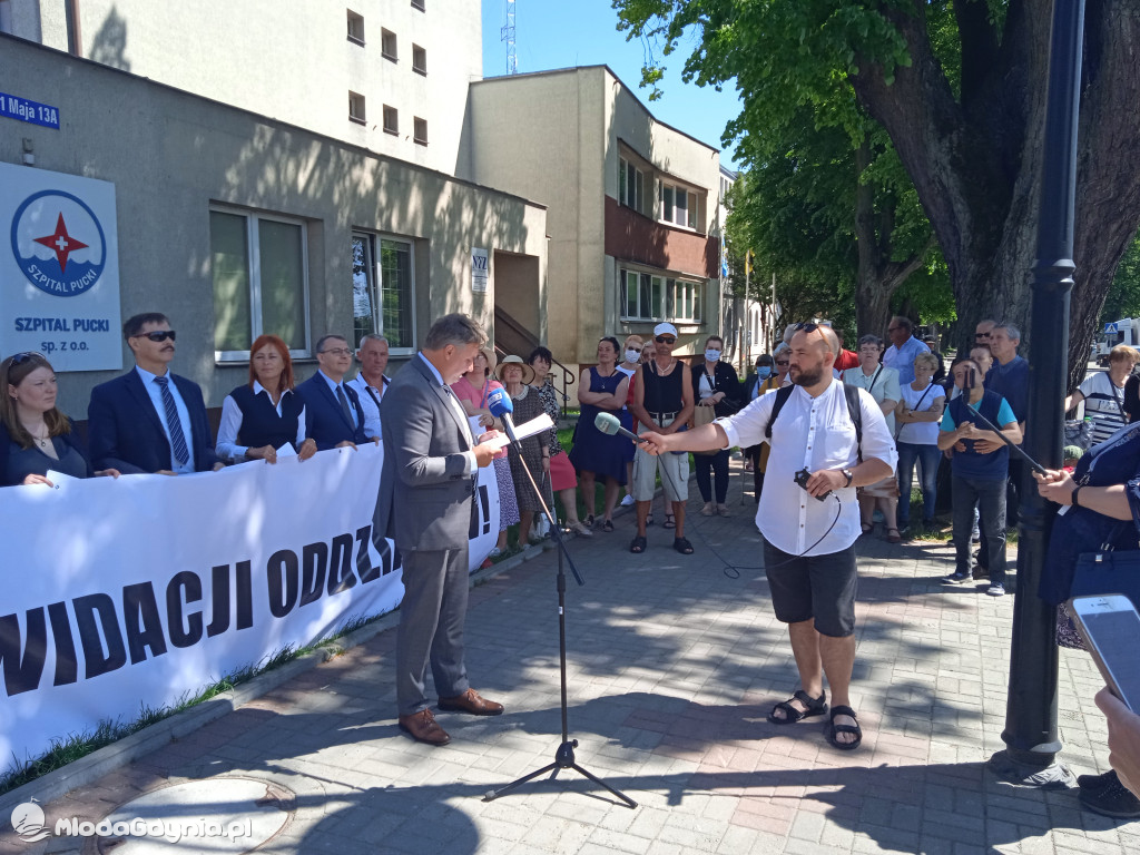 Puck 10.06.2021 - konferencja prasowa ws likwidacji oddziałów Pediatrii oraz Ginekologii i Położnictwa