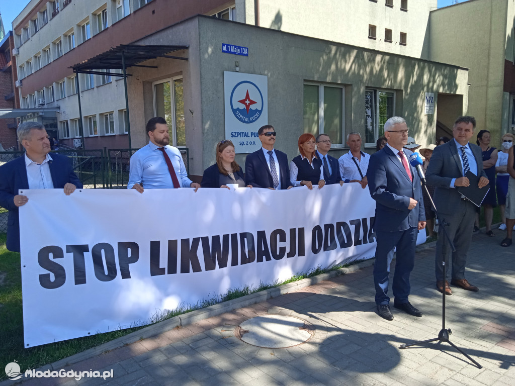 Puck 10.06.2021 - konferencja prasowa ws likwidacji oddziałów Pediatrii oraz Ginekologii i Położnictwa