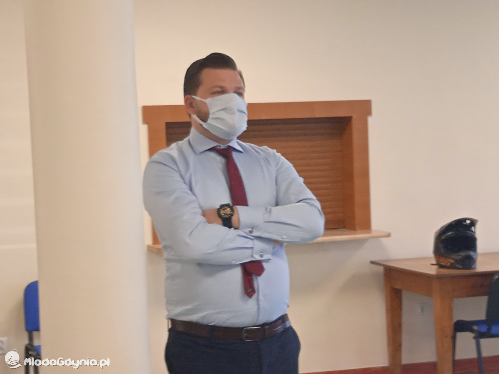 Puck 10.06.2021 - konferencja prasowa ws likwidacji oddziałów Pediatrii oraz Ginekologii i Położnictwa