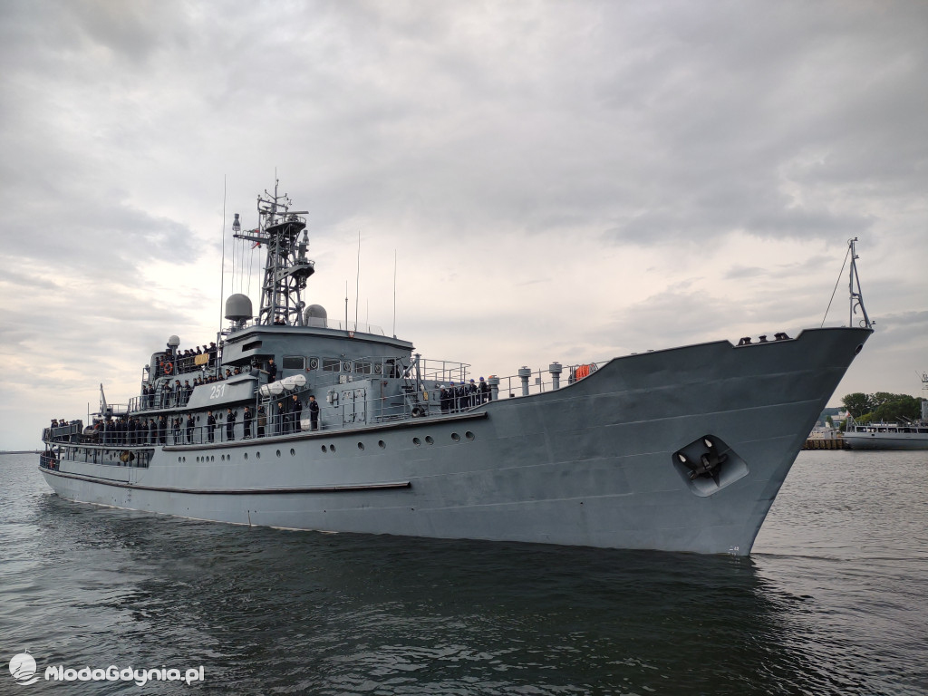 Praktyki podchorążych AMW - 8 tygodni na morzu