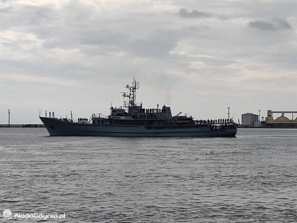 Praktyki podchorążych AMW - 8 tygodni na morzu