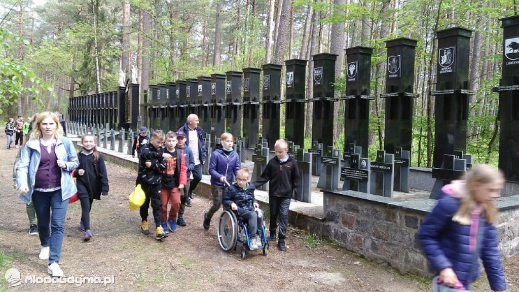 SP 28 w Lesie Piaśnickim