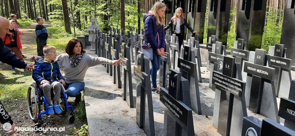 SP 28 w Lesie Piaśnickim