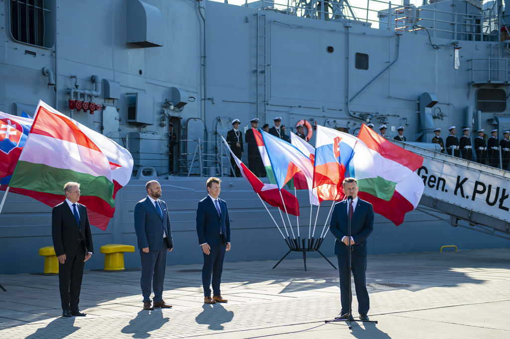 Ministrowie obrony V 4 spotkali się w Gdyni