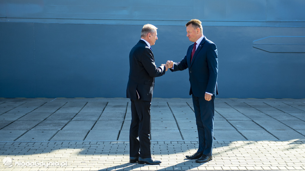 Ministrowie obrony V 4 spotkali się w Gdyni