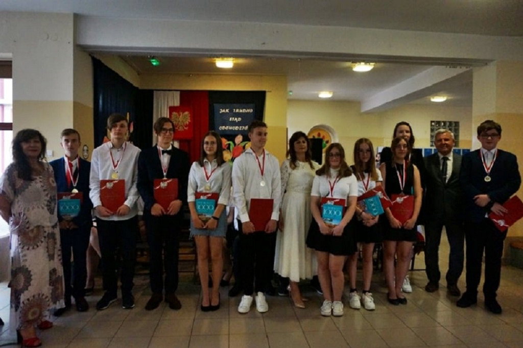 SP 28 - pożegnanie VIII klas 24.06.2021