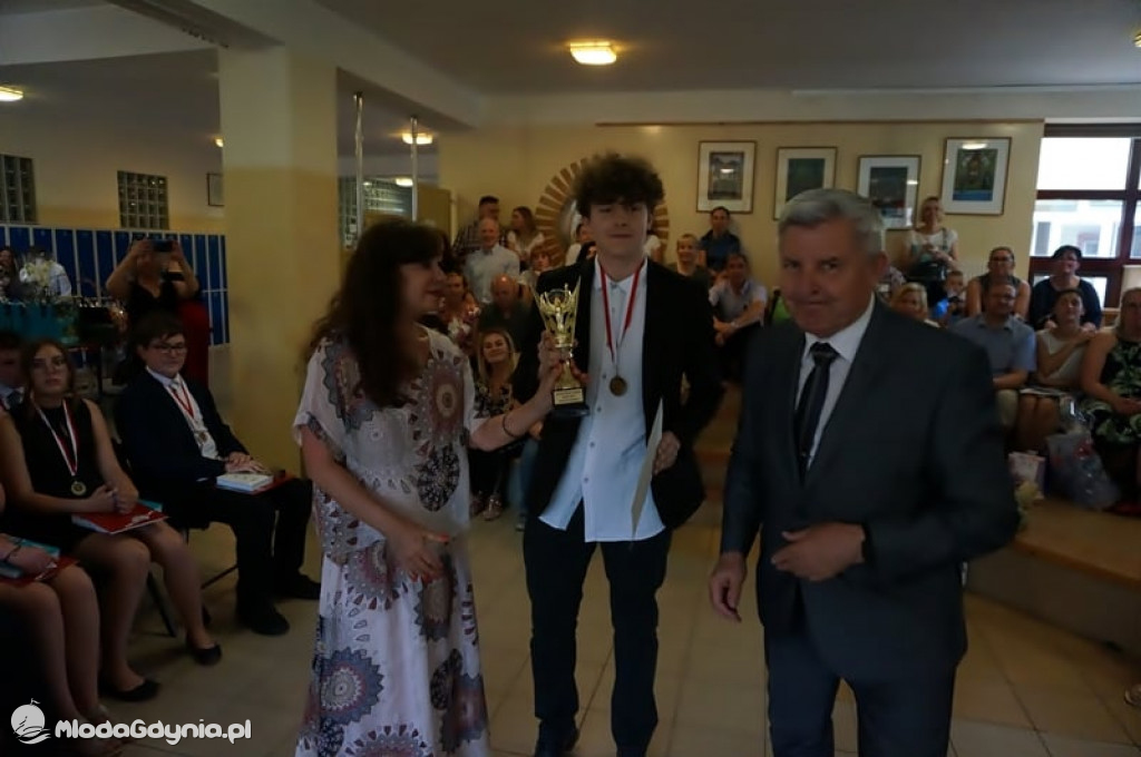 SP 28 - pożegnanie VIII klas 24.06.2021