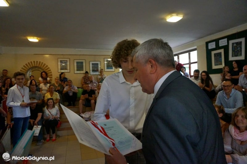 SP 28 - pożegnanie VIII klas 24.06.2021