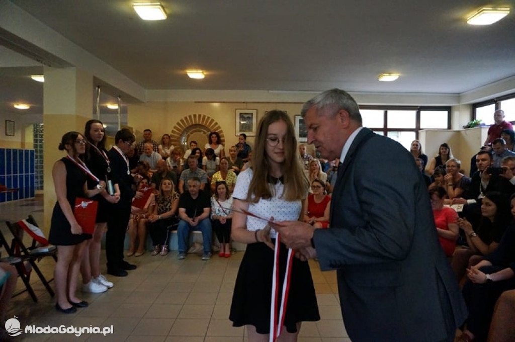 SP 28 - pożegnanie VIII klas 24.06.2021